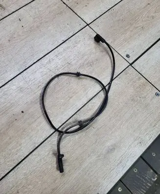 Mercedes-Benz C W204 ABS rear brake sensor A2045400317