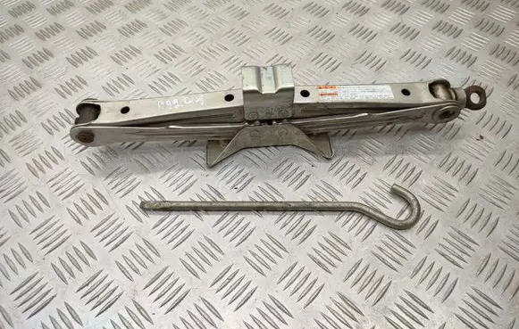 Suzuki Grand Vitara II Lift Jack 