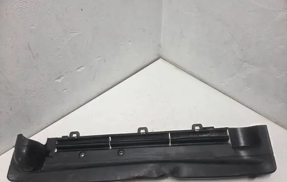 Volkswagen Transporter - Caravelle T5 Radiator trim 7E0805962 63182