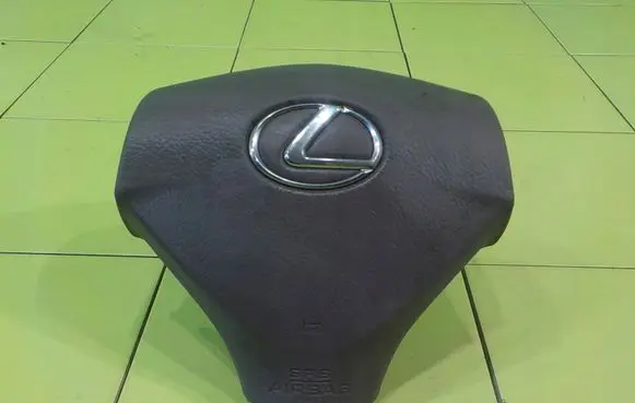 Lexus RX 300 Steering wheel airbag 