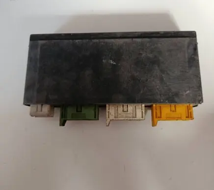 BMW 5 E34 Comfort/convenience module 61351379740 90394100E
