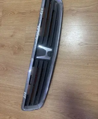 Honda Civic Front bumper upper radiator grill
