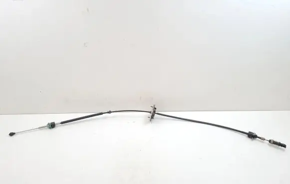 Gear shift cable linkage