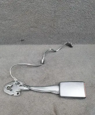 Audi A4 S4 B8 8K Front seatbelt buckle 8K0857755F