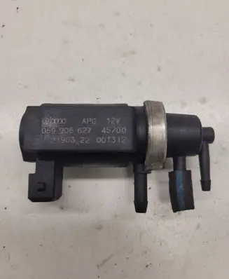 Volkswagen Golf IV Turbo solenoid valve 1J0906627A 72290325