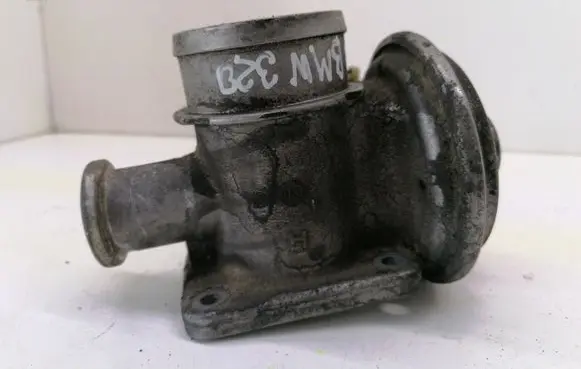 BMW 3 E46 EGR valve 2826400