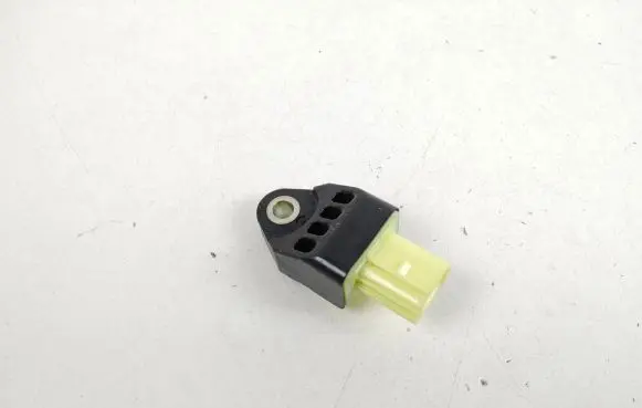Toyota Auris E180 Airbag deployment crash/impact sensor 8983102140 408ABXH14