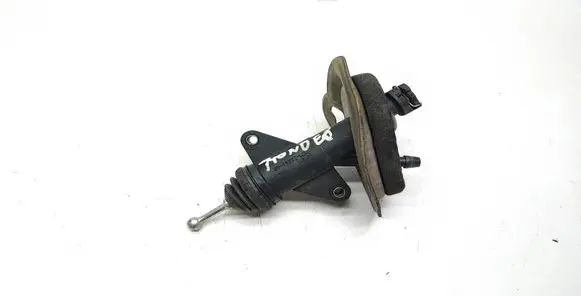 Clutch slave cylinder