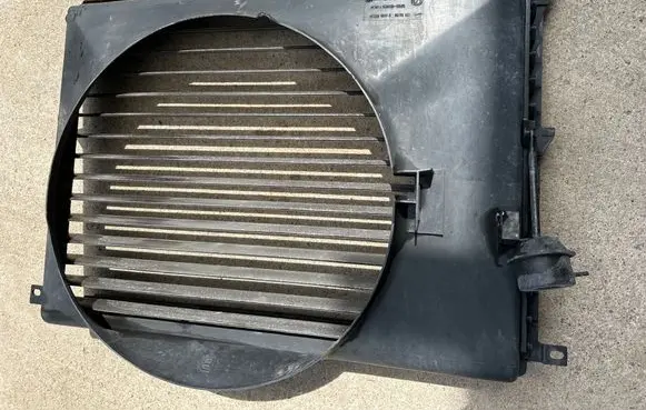 BMW 5 E39 Viscous fan 22460150 171122459600 2245960