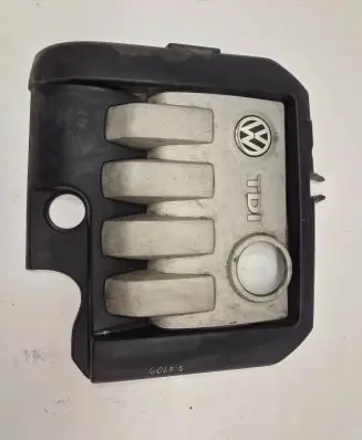 Volkswagen Golf V Engine cover (trim) 03G103925AJ 03G103925AN