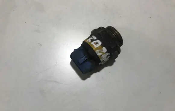 Coolant temperature sensor