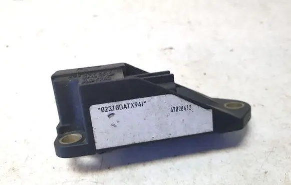 Volkswagen Caddy Airbag deployment crash/impact sensor 6Q0909606