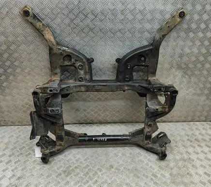 Jaguar XE Front subframe GX735C145AF