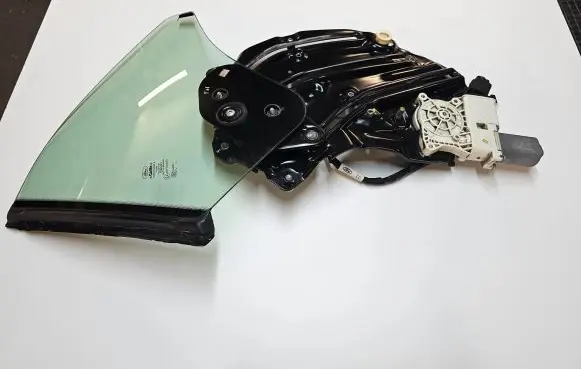 Ford Mustang VI Vent/Glass mechanism FR3B7629865A C28604102CWRCU 921277105