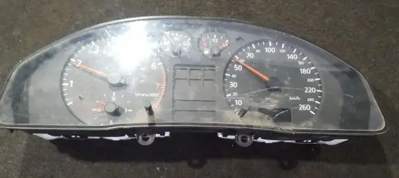 Audi A4 S4 B5 8D Speedometer (instrument cluster) 8D0919860G 008AUZ8Z0