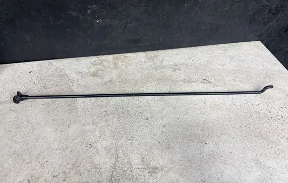 Toyota Auris 150 Engine bonnet/hood prop rod/strut