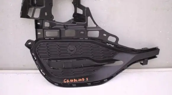 Opel Grandland X Front bumper lower grill Fhtdvnhffbjtf