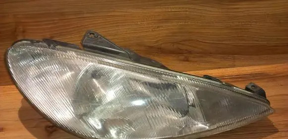 Peugeot 206 Headlight/headlamp 9632689480