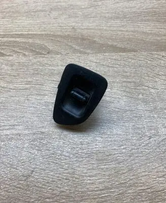 Mazda 323 Electric window control switch 367451584R