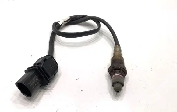 BMW 5 G30 G31 G38 Lambda probe sensor 8043677
