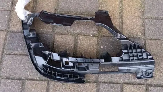 Audi A4 S4 B9 8W Muffler mount bracket/holder 8W0807348G