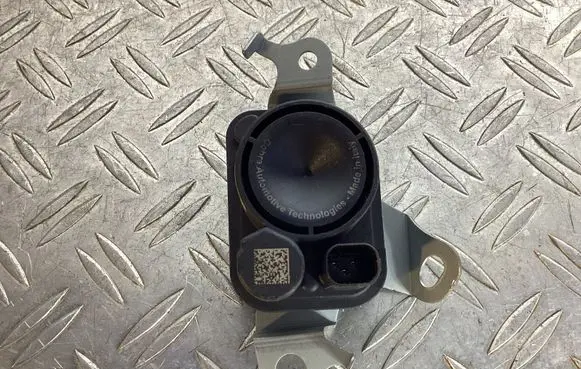 Lexus RX 450H Alarm system siren 8904048070 2370006270