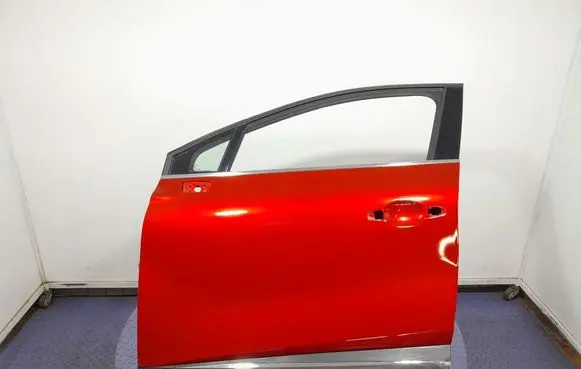 Renault Captur Front door