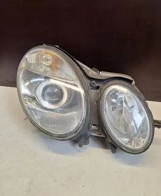 Mercedes-Benz E W211 Headlight/headlamp