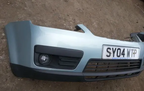 Ford Focus C-MAX Front bumper