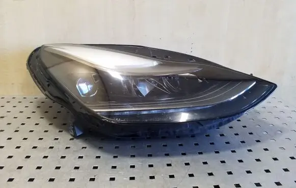 Tesla Model 3 Headlight/headlamp 151495300D 153292502C