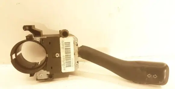 Volkswagen Bora Indicator stalk 8LO953513G 5425