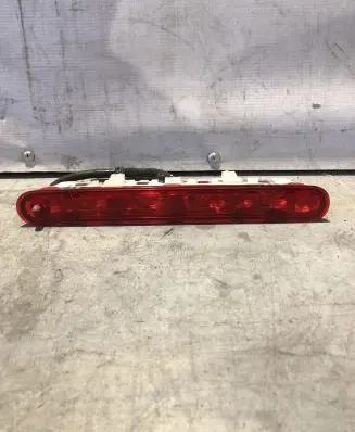 Citroen C3 Third/center stoplight 9812257880