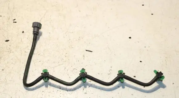Ford Focus Fuel injector supply line/pipe 