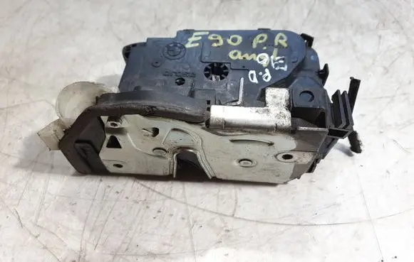 BMW 3 E90 E91 Front door lock 7059968