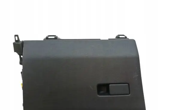 KIA Sportage Glove box