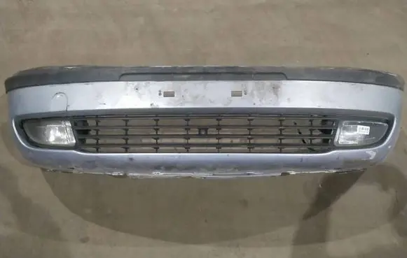 Opel Zafira A Front bumper PILKAS