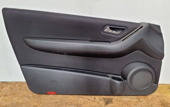 Mercedes-Benz A W169 Front door card panel trim A1697201170 0966465 C169557Q08