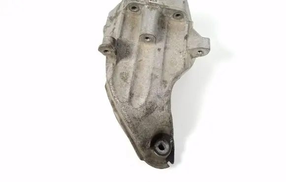 Mercedes-Benz E W212 Engine mounting bracket A6512230004