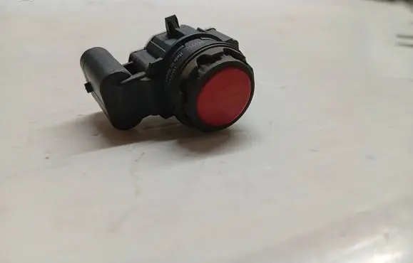 Volvo XC40 Front parking sensor holder (PDC) 39794566