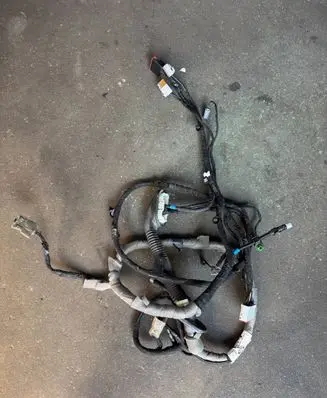 Land Rover Discovery 5 Tailgate/trunk wiring harness JY32-40211-BC
