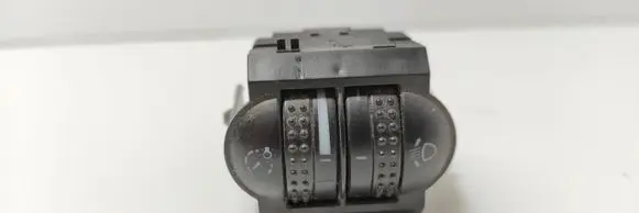 Volkswagen PASSAT B5.5 Headlight level height control switch 3B0941333C