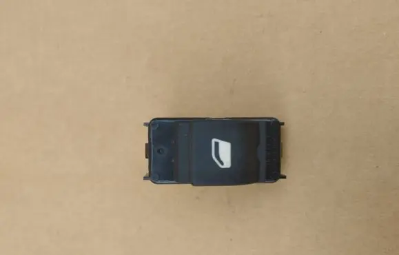 Citroen Jumpy Electric window control switch 96762292ZD