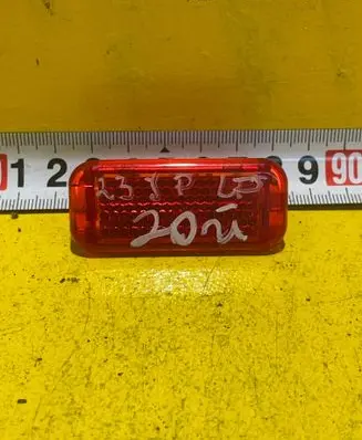 Audi A6 S6 C6 4F Front door interior light 8P0947412