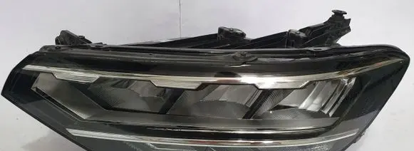 Volkswagen PASSAT B8 Headlights/headlamps set 3G1941035Q