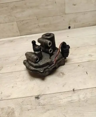 Audi A6 S6 C6 4F Intake manifold valve actuator/motor 059129086D