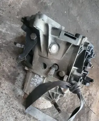 Peugeot 205 Manual 5 speed gearbox