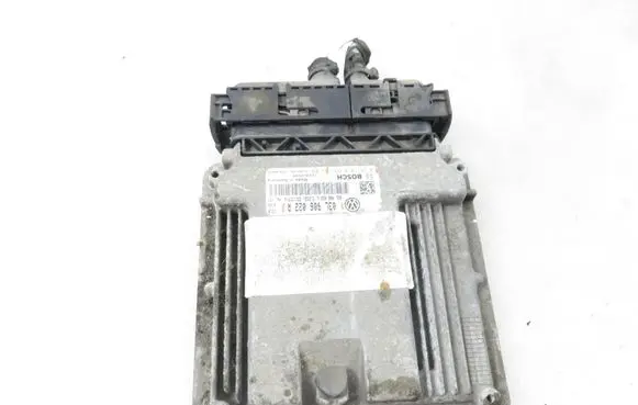 Volkswagen Scirocco Engine control unit/module 03L906022R 0281014699