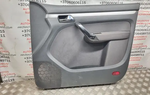 Volkswagen Touran I Front door card panel trim 1T1867012