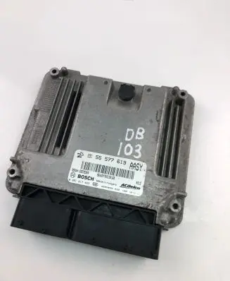 Opel Insignia A Engine control unit/module ECU 55577619 0281017453