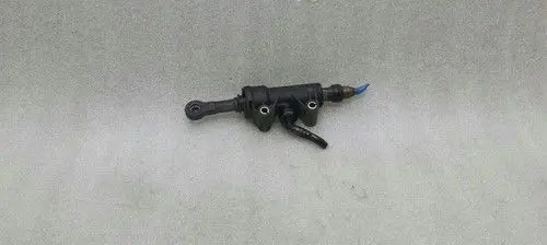 Porsche 911 996 Clutch master cylinder 99642317105